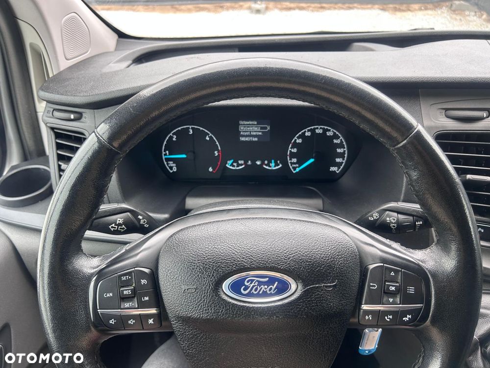 Ford Transit Custom - 9