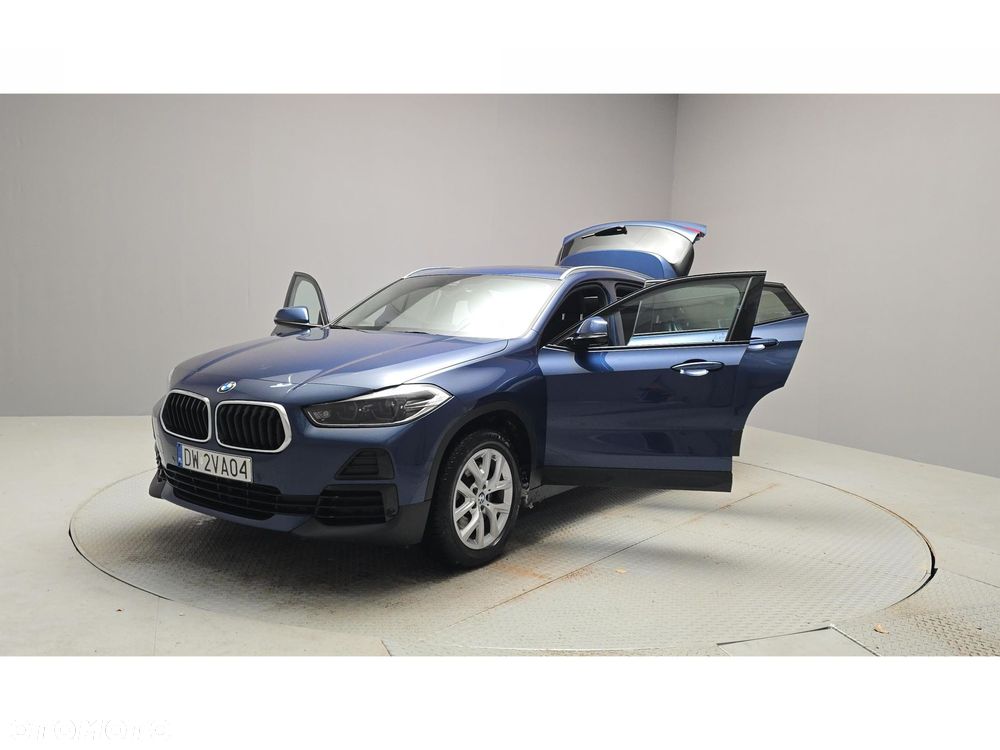 BMW X2 xDrive20d Advantage - 9