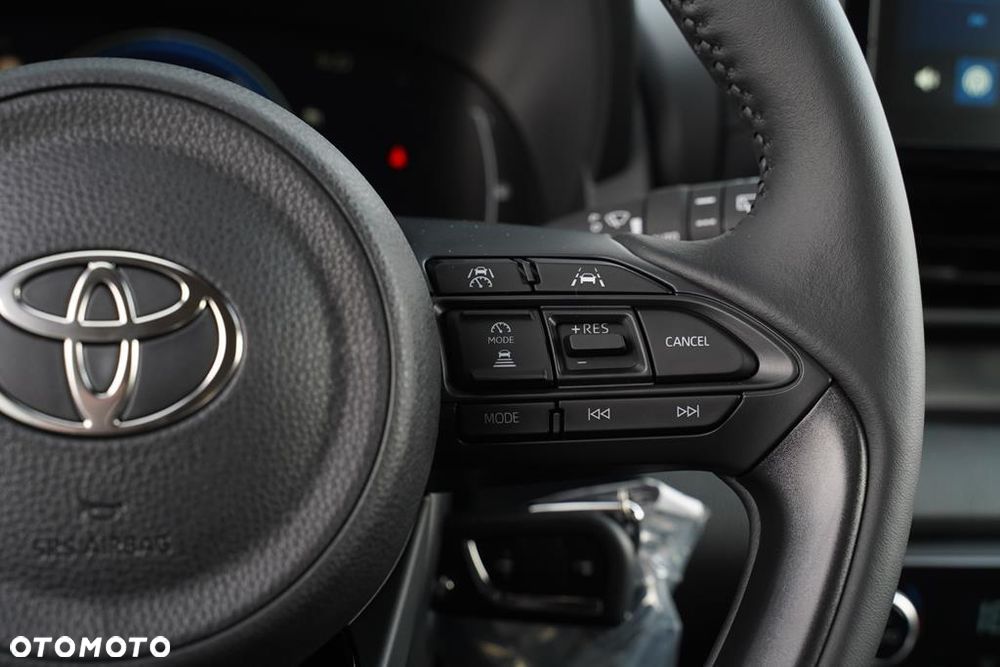 Toyota Yaris Hybrid 1.5 Style - 16