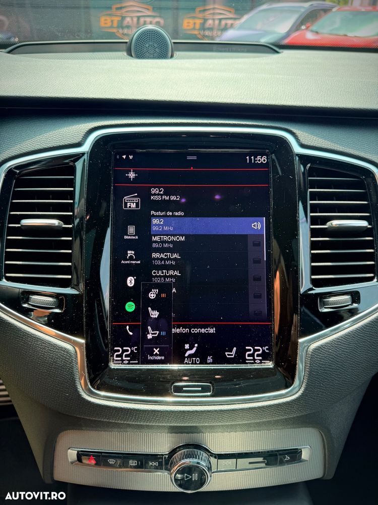 Volvo XC 90 D5 AWD Geartronic RDesign - 12