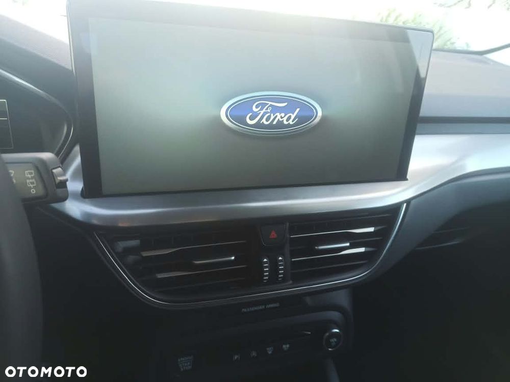 Ford Focus - 24