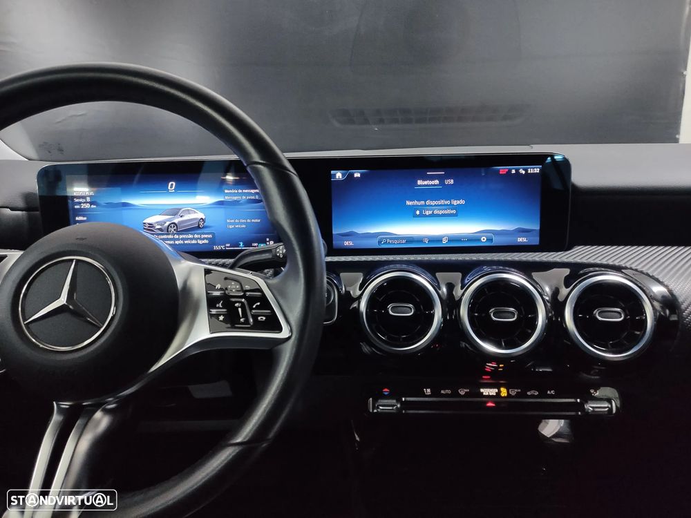 Mercedes-Benz CLA 180 d - 9