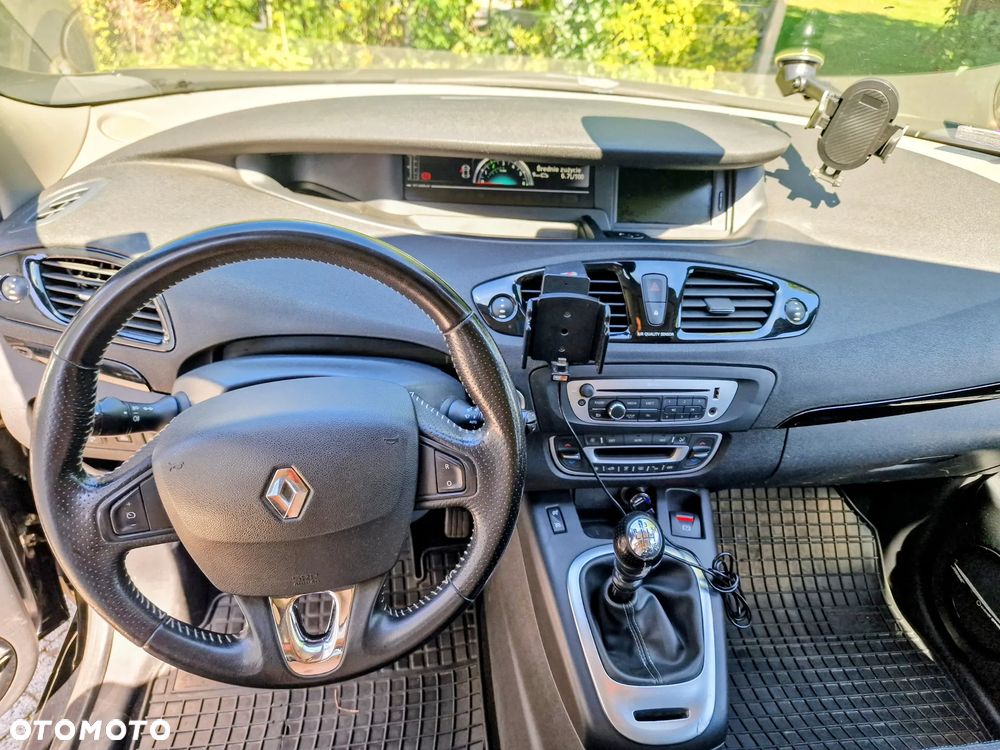 Renault Scenic 1.6 dCi Energy Bose Edition - 13