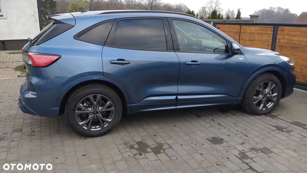 Ford Kuga 2.5 FHEV FWD ST-Line - 3