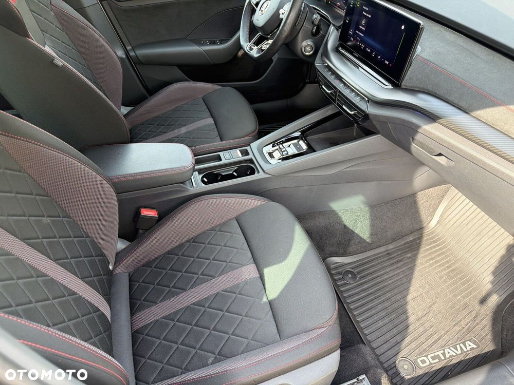 Skoda Octavia 2.0 TDI 4x4 RS DSG - 37