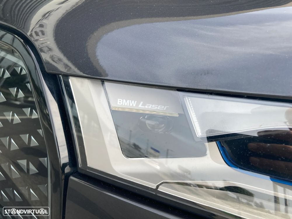 BMW iX xDrive40 - 16