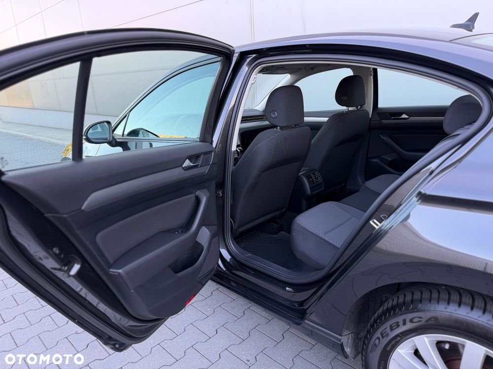 Volkswagen Passat 1.5 TSI EVO Business - 38