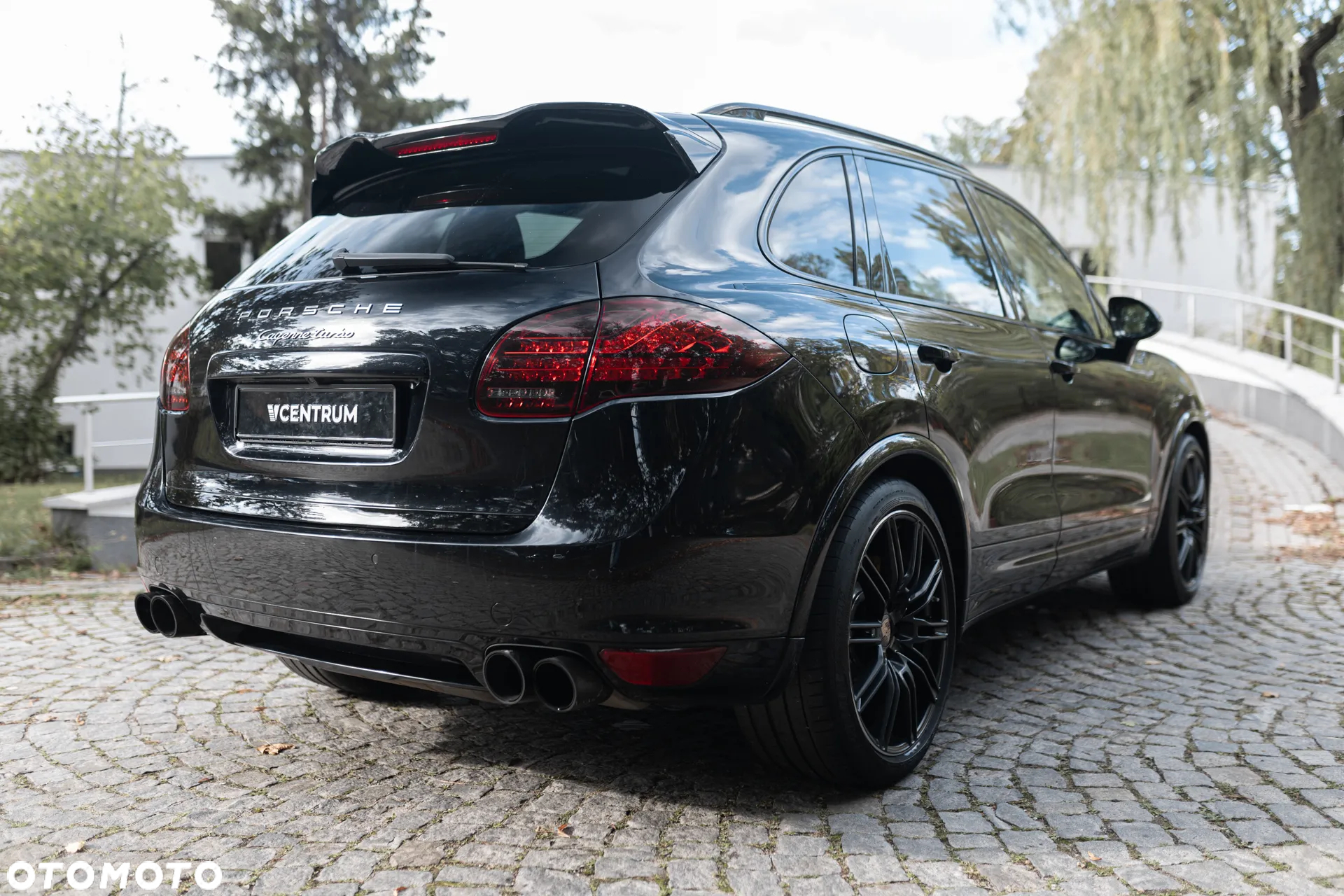 Porsche Cayenne Turbo - 11