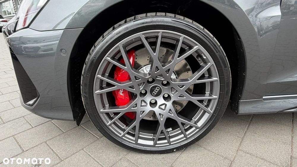 Audi RS3 Limousine - 8