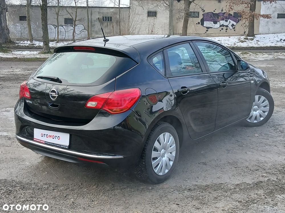 Opel Astra 1.6 Style - 28