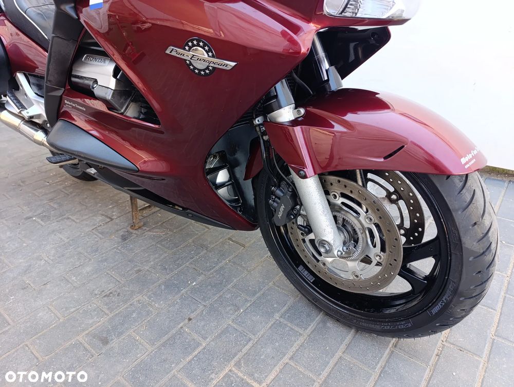Honda ST - 35