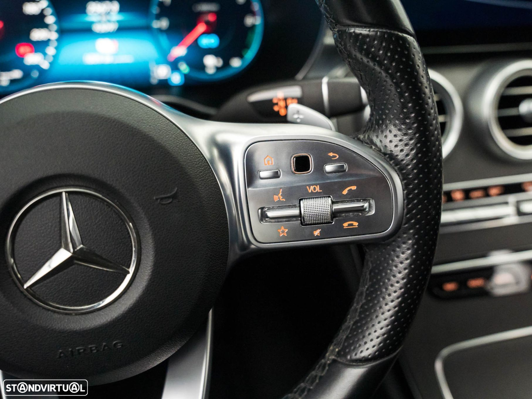 Mercedes-Benz C 300 de AMG Line - 25