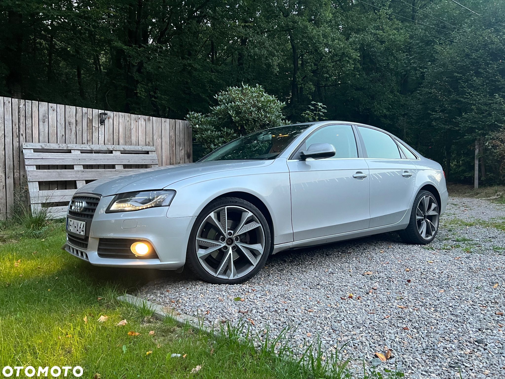 Audi A4 ver-1-8-tfsi - 1