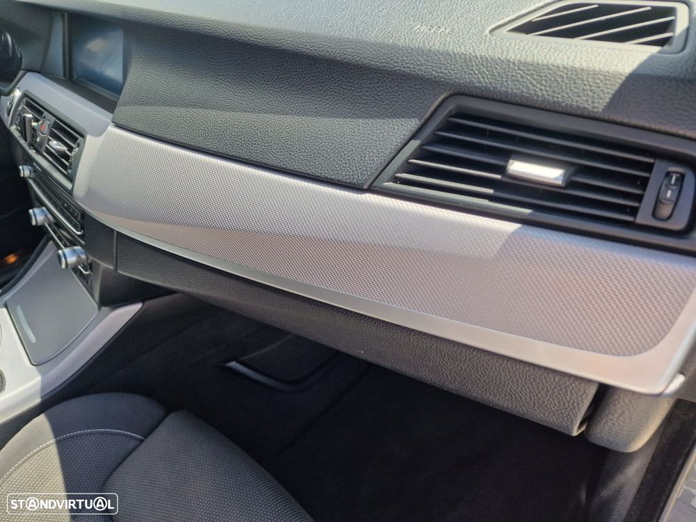 BMW 520 d Pack M Auto - 36