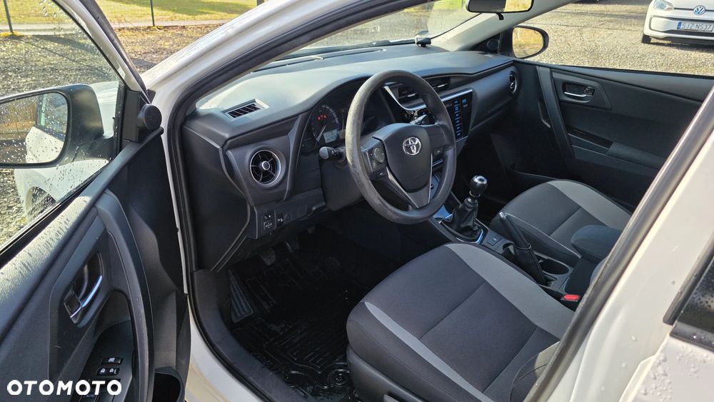 Toyota Auris 1.33 VVT-i Life - 11