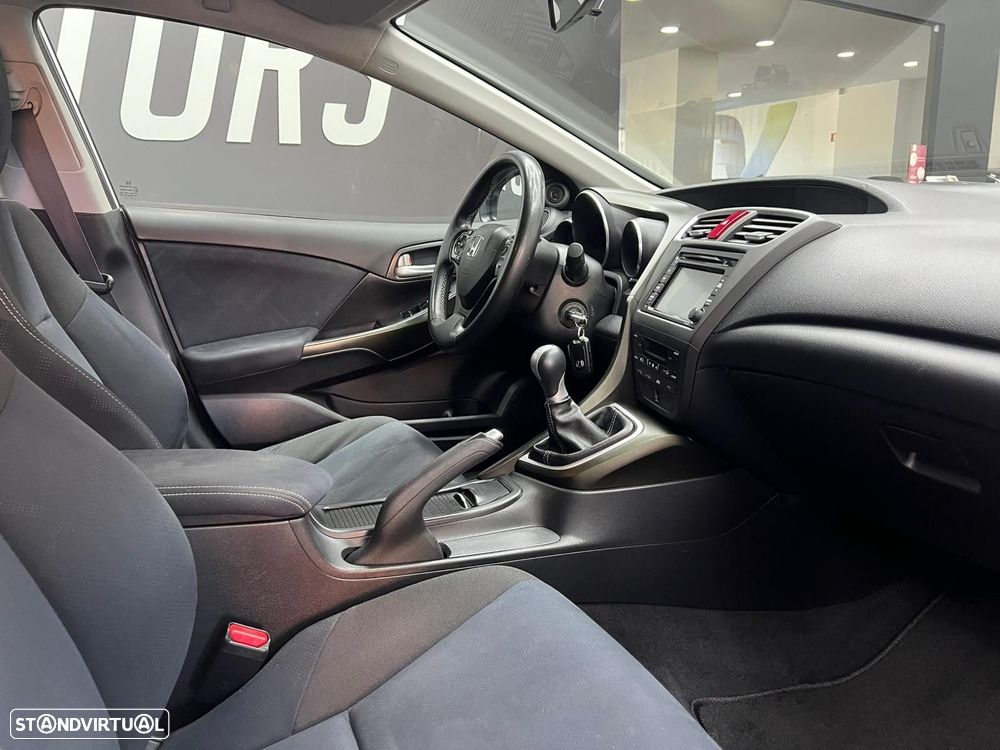 Honda Civic Tourer 1.6 i-DTEC Sport Navi - 34