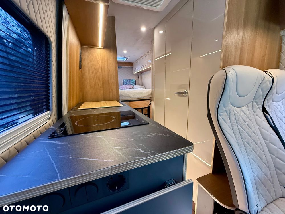 Mercedes-Benz SPRINTER - 27