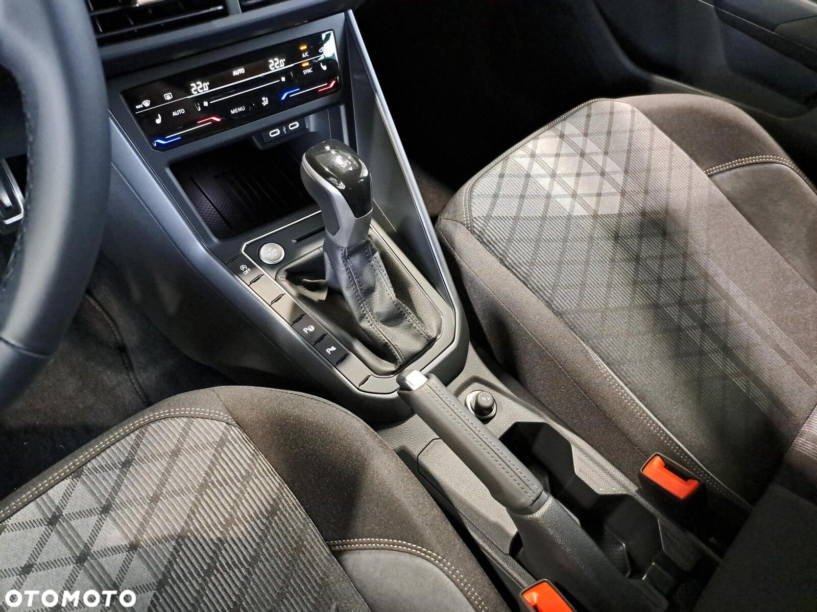 Volkswagen Taigo 1.0 TSI R-Line Plus DSG - 14