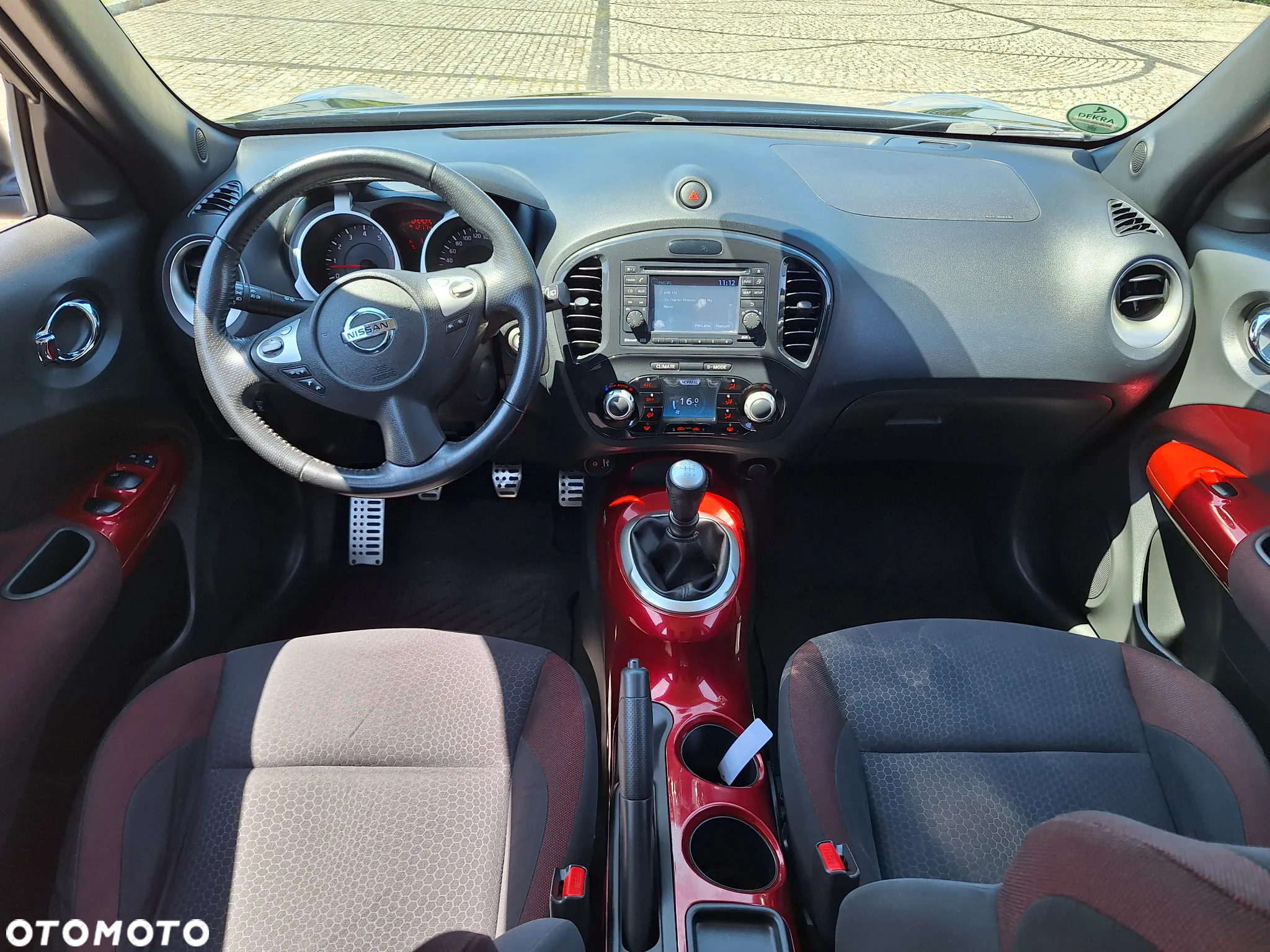Nissan Juke 1.6 DIG-T Tekna EU6 - 7