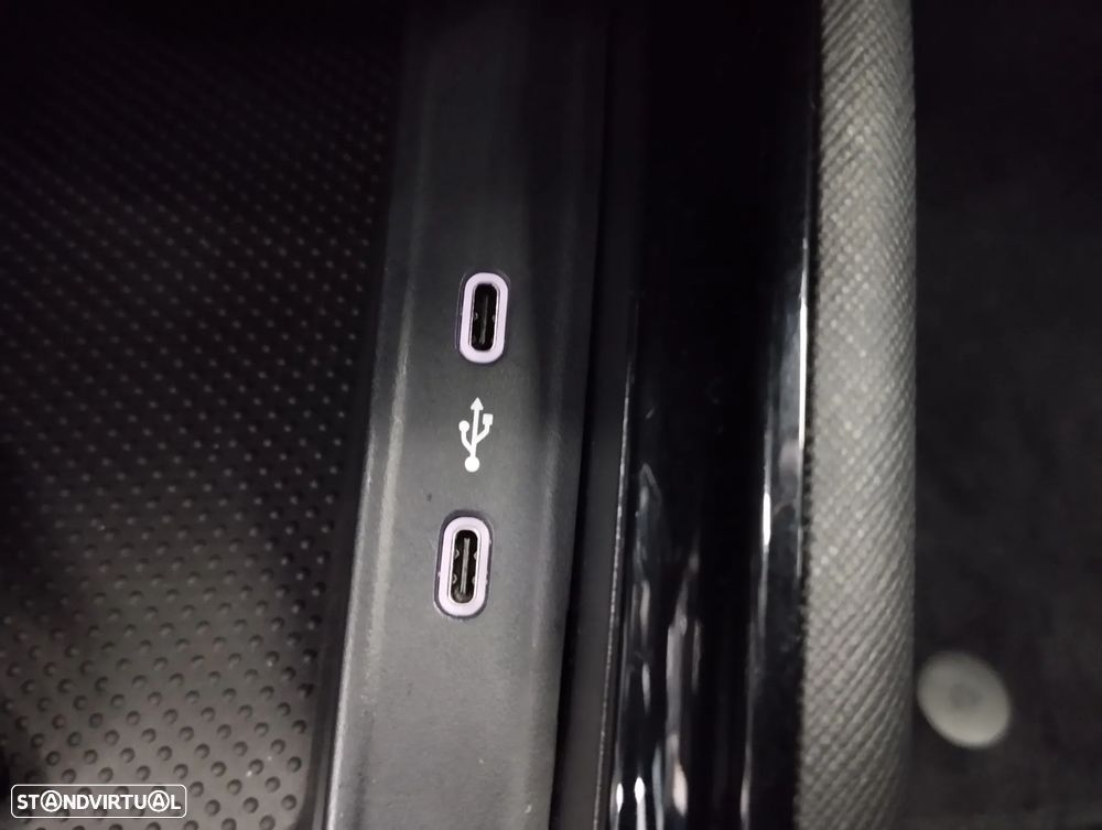 Skoda Kamiq 1.0 TSI Selection DSG - 34