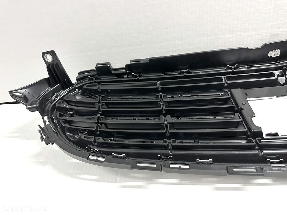 ATRAPA GRILL Mercedes E-klasa W213 Lift - pod KAM - 12