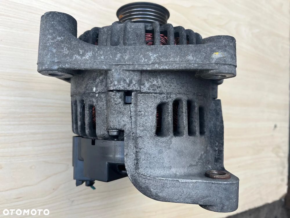 Alternator VALEO 14V YLE500170 Land Rover Freelander 2.0 TD4 - 1