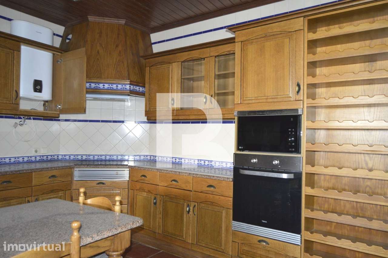 Moradia Geminada T4 com Terraço e Garagem em Salvaterra de Magos - Grande imagem: 4/31