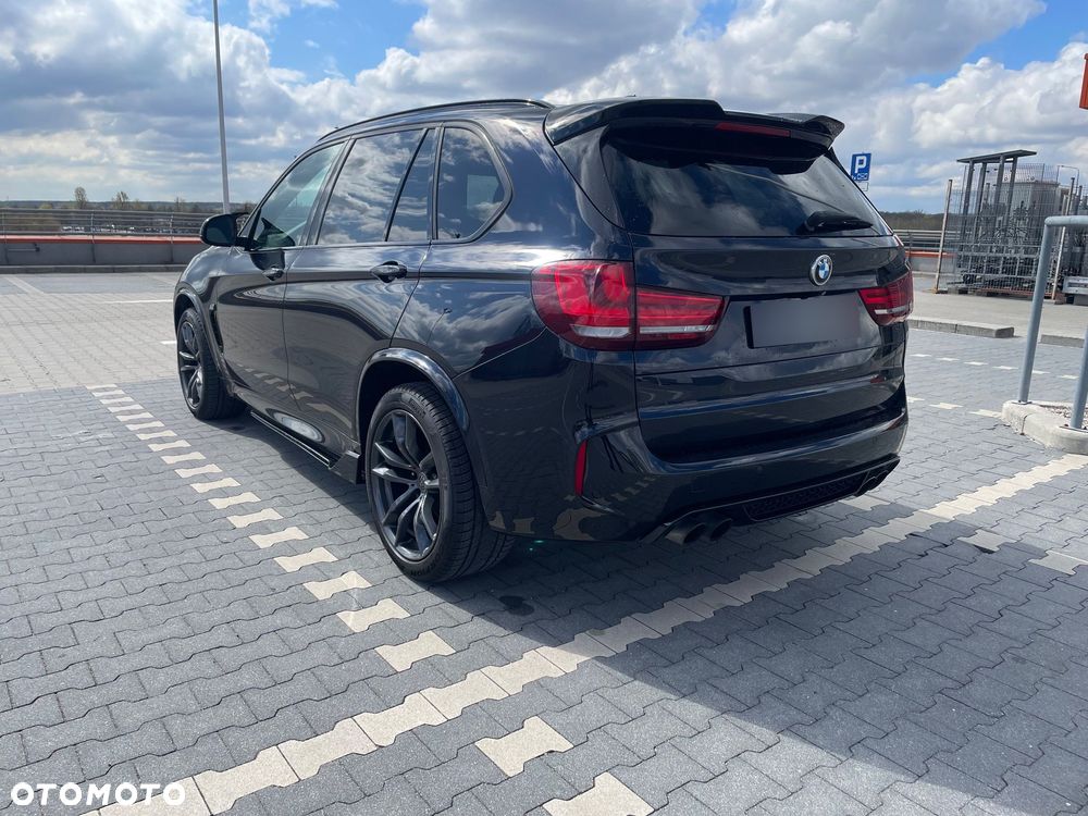BMW X5 xDrive50i - 6