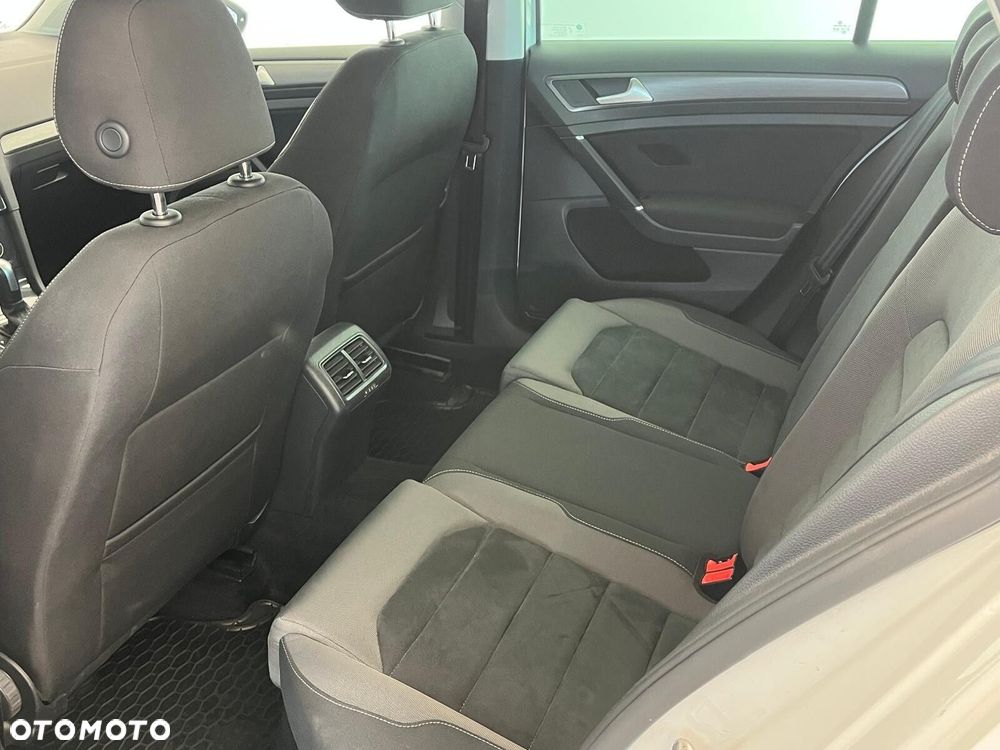 Volkswagen Golf 1.5 TSI BMT Evo Comfortline DSG - 31