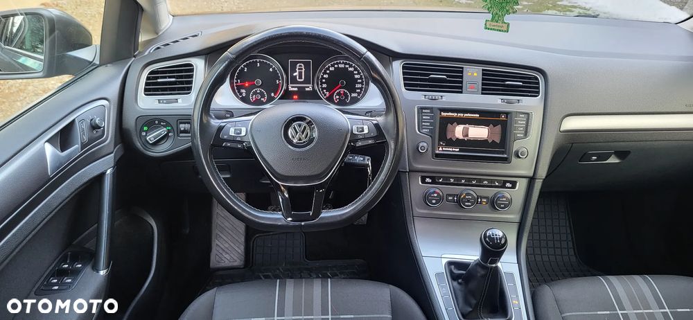 Volkswagen Golf Variant 1.6 TDI BlueMotion Technology Lounge - 27