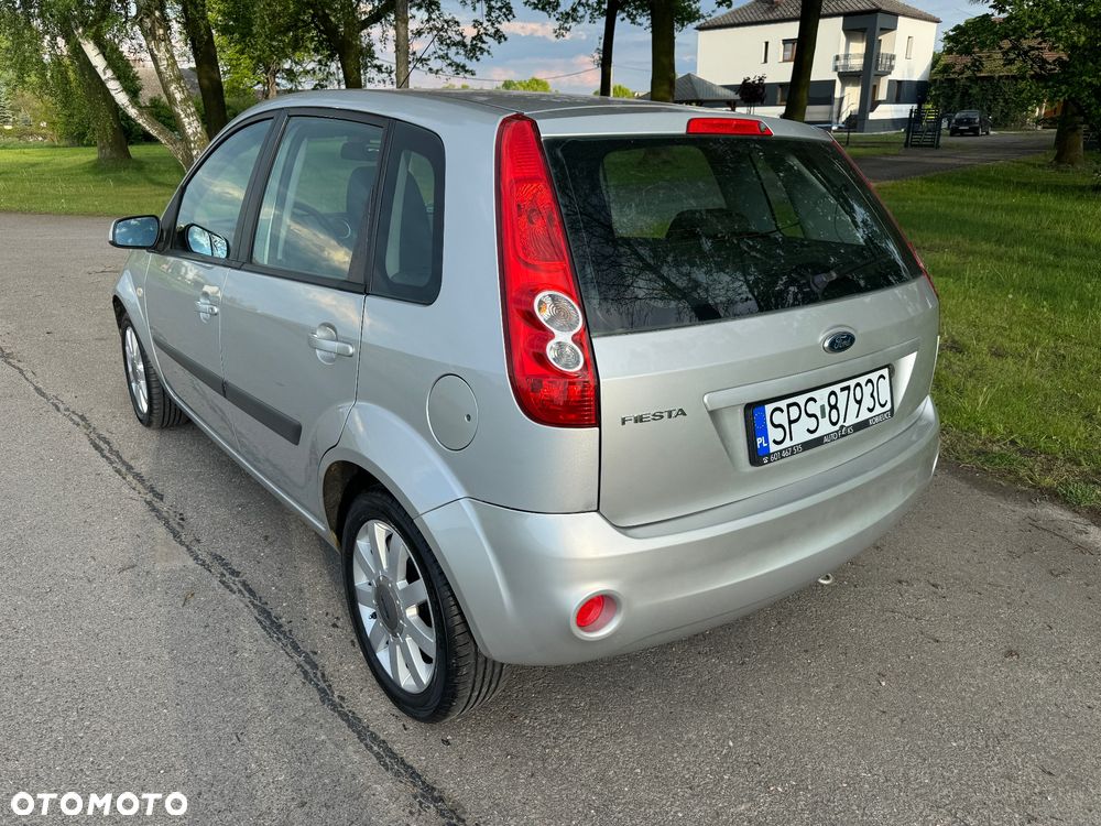 Ford Fiesta 1.4 Trend - 5