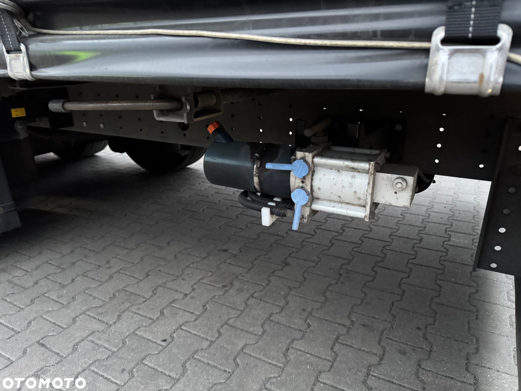 Schmitz Cargobull Varios dwa poziomy jazdy / mega - 7