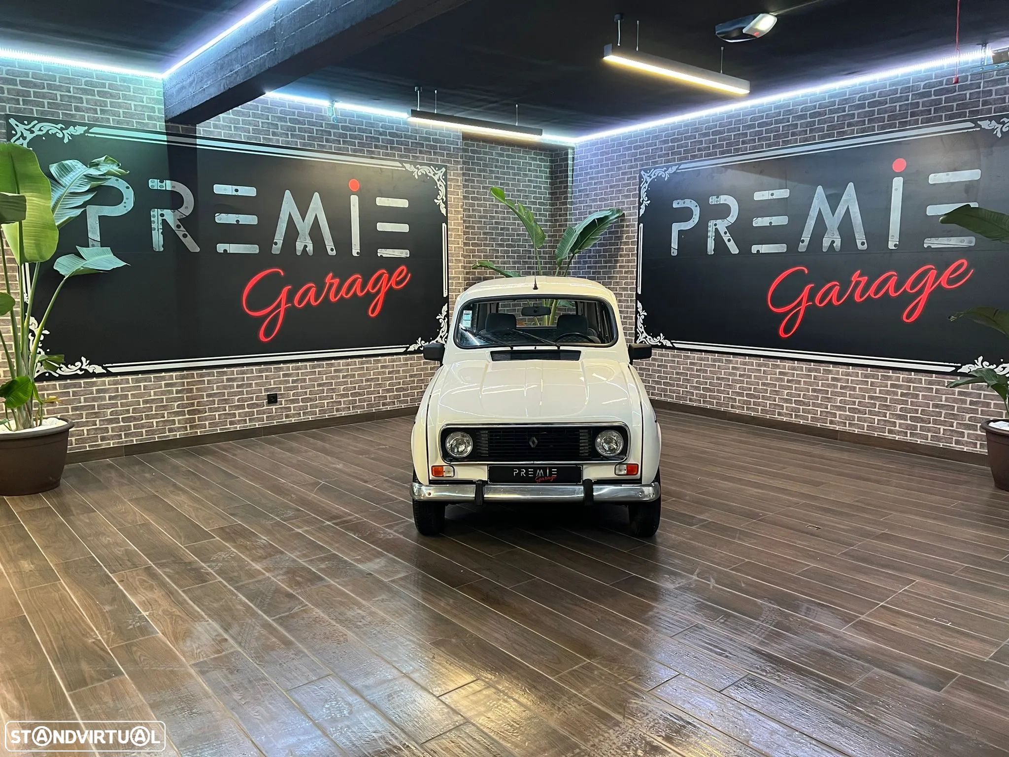 Renault 4 1.1 GTL - 1
