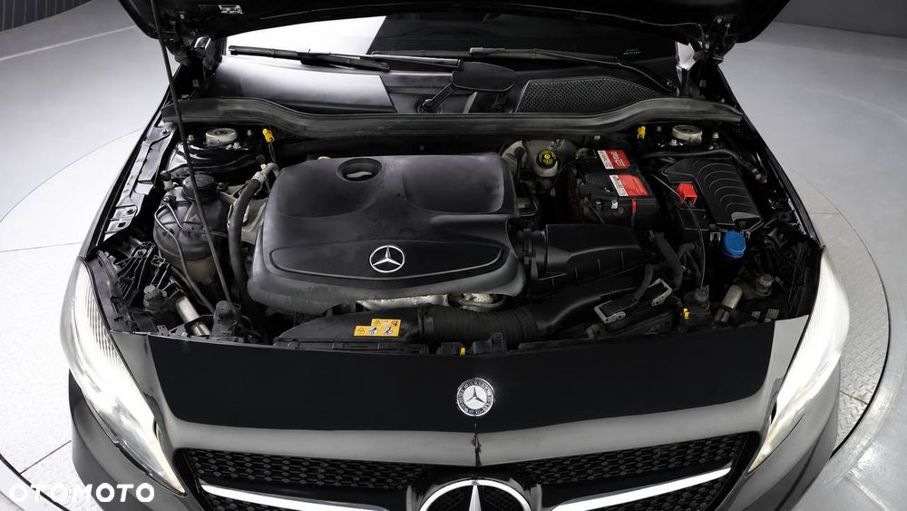 Mercedes-Benz Klasa A 200 7G-DCT Peak Edition - 7