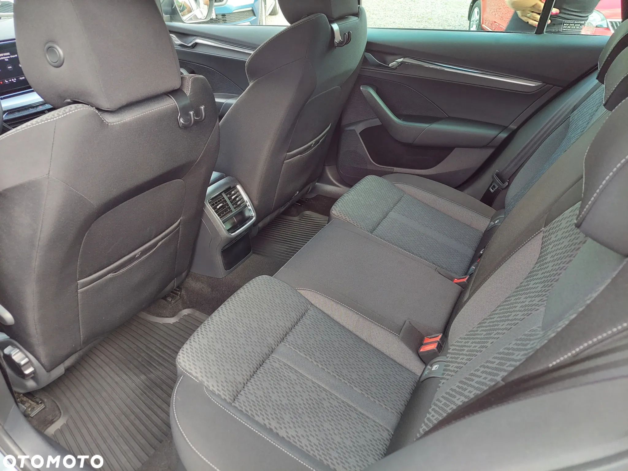 Skoda Octavia 1.5 TSI ACT Style - 28