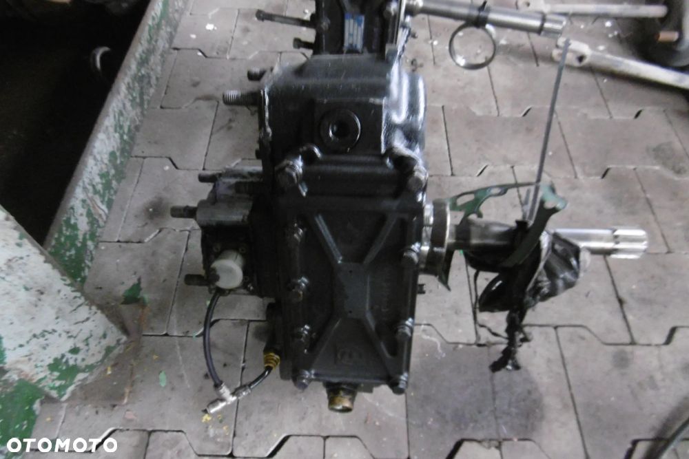 Przystawka odbioru mocy ZF Man Daf Renault Iveco - 8