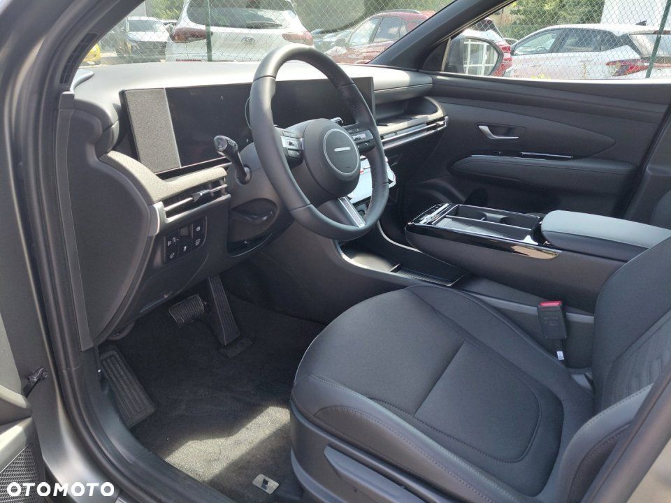 Hyundai Tucson - 8