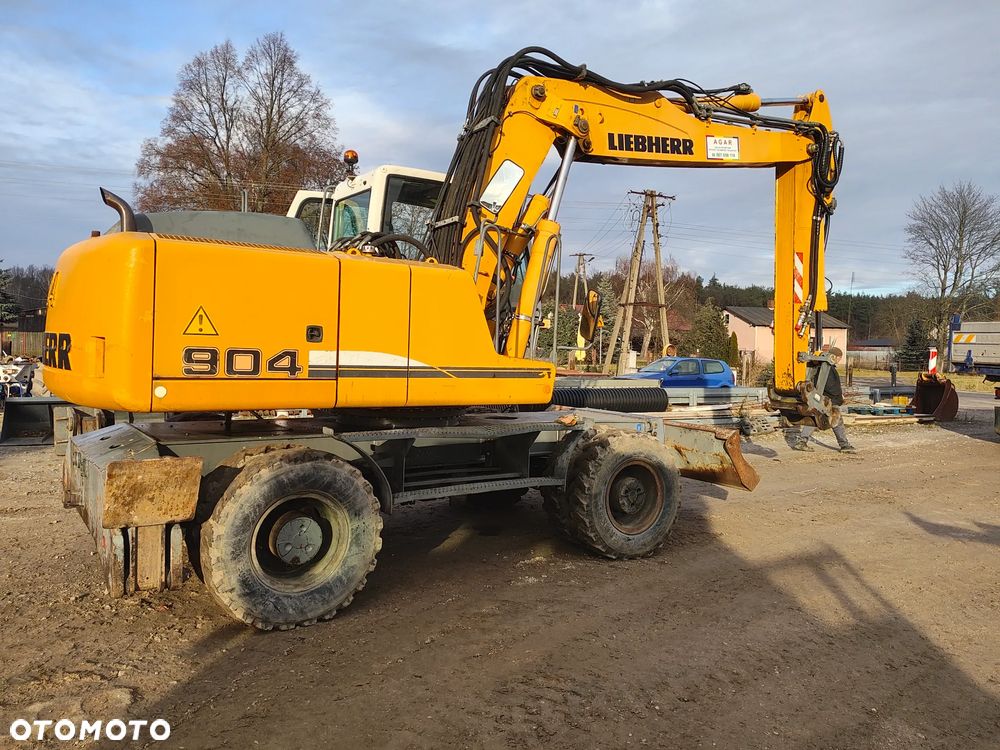Liebherr A904C - 5