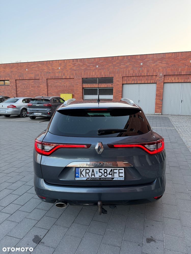 Renault Megane ENERGY TCe 140 EDC BOSE EDITION - 21
