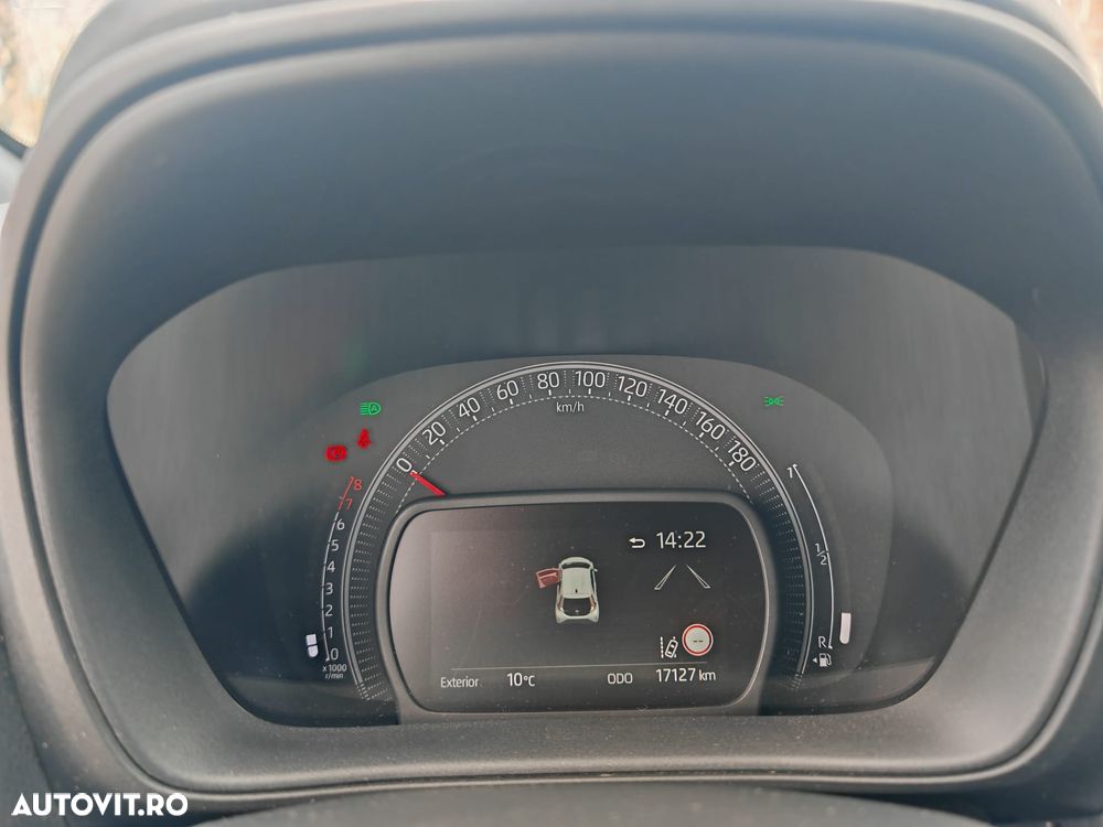 Toyota Aygo X Air Style - 14