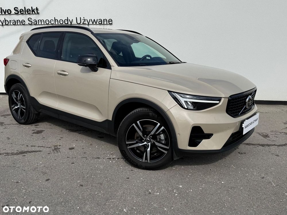 Volvo Xc40 2025 photo 4