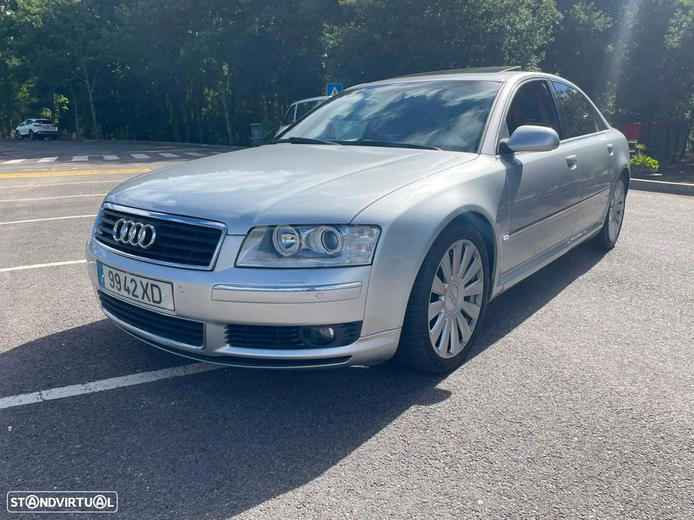 Audi A8 - 2