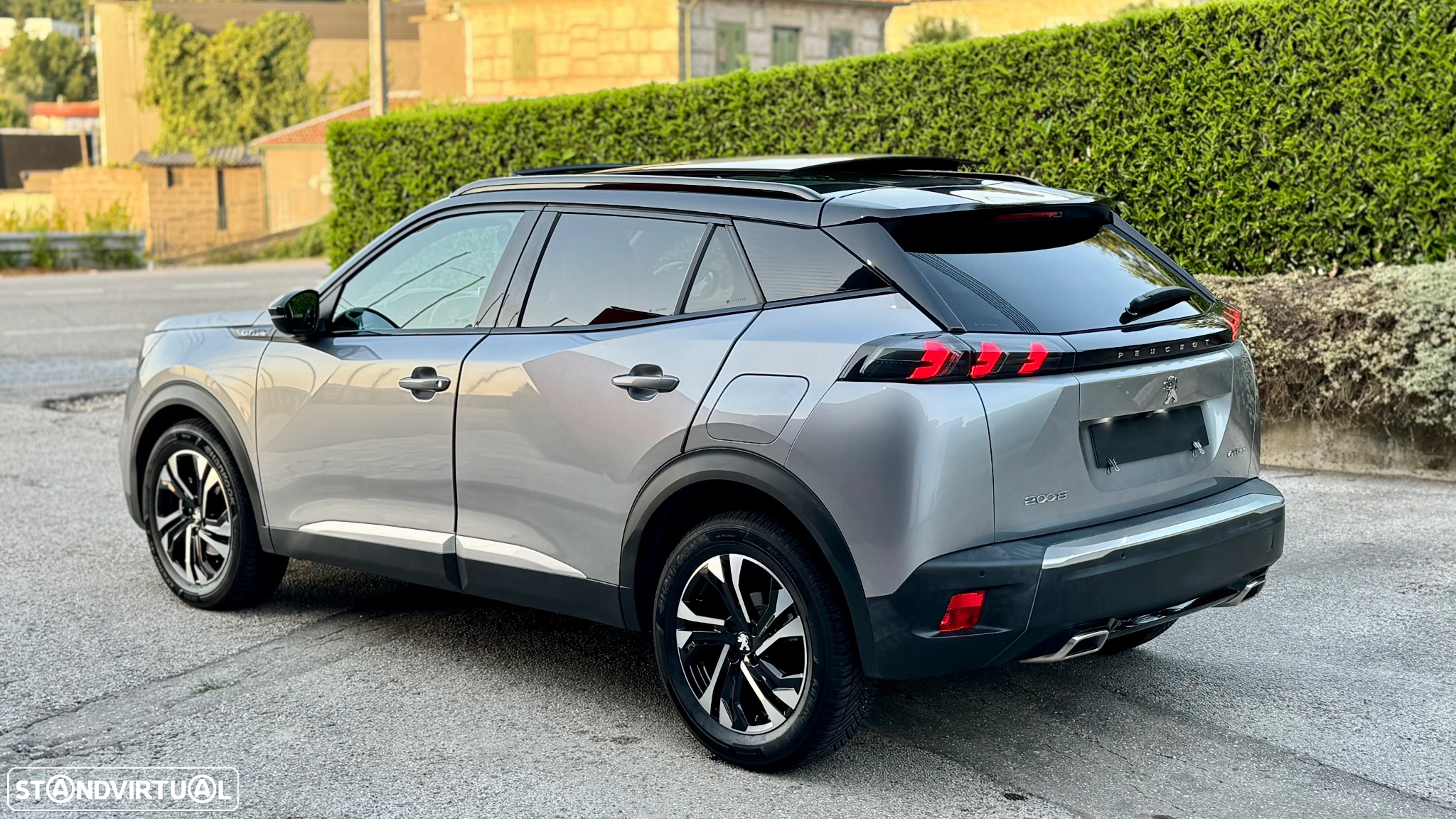 Peugeot 2008 1.2 PureTech GT Line EAT8 - 5