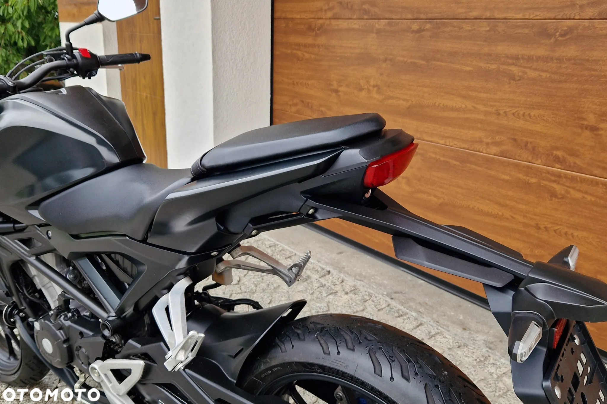 Honda CB - 24