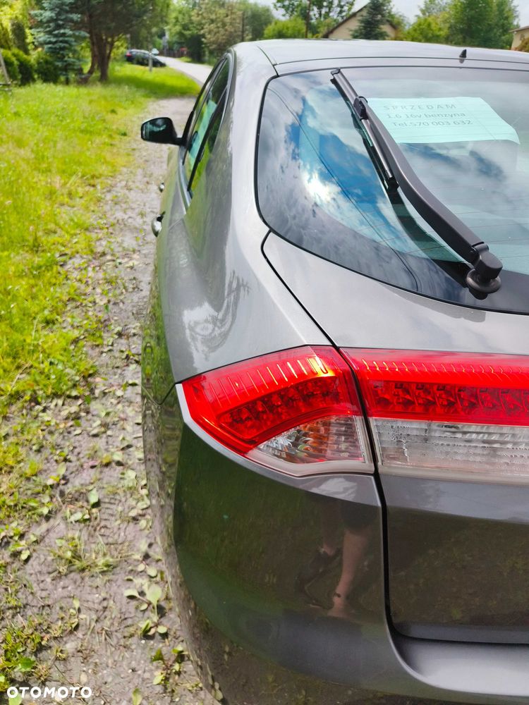 Renault Laguna - 5