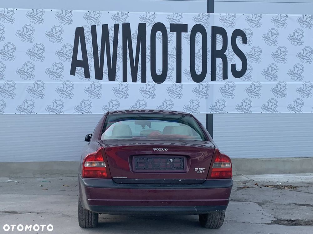 VOLVO S80 *SAMOCHÓD NA CZĘŚCI* MASKA, LAMPA, DRZWI, LUSTERKO, ZDERZAK, GRILL, BŁOTNIK, KLAPA, BELKA, DESKA, FOTELE, KANAPA, ĆWIARTKA, KIEROWNICA, TARCZE, ZACISKI, ZAWIESZENIE, KOMPLETNY PRZÓD, KOMPLETNY TYŁ, LICZNIK, ZEGARY, PRAWE LEWE PRZÓD TYŁ - 4