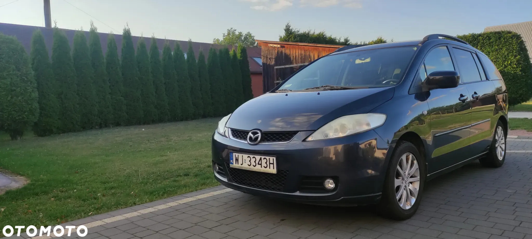 Mazda 5 - 4