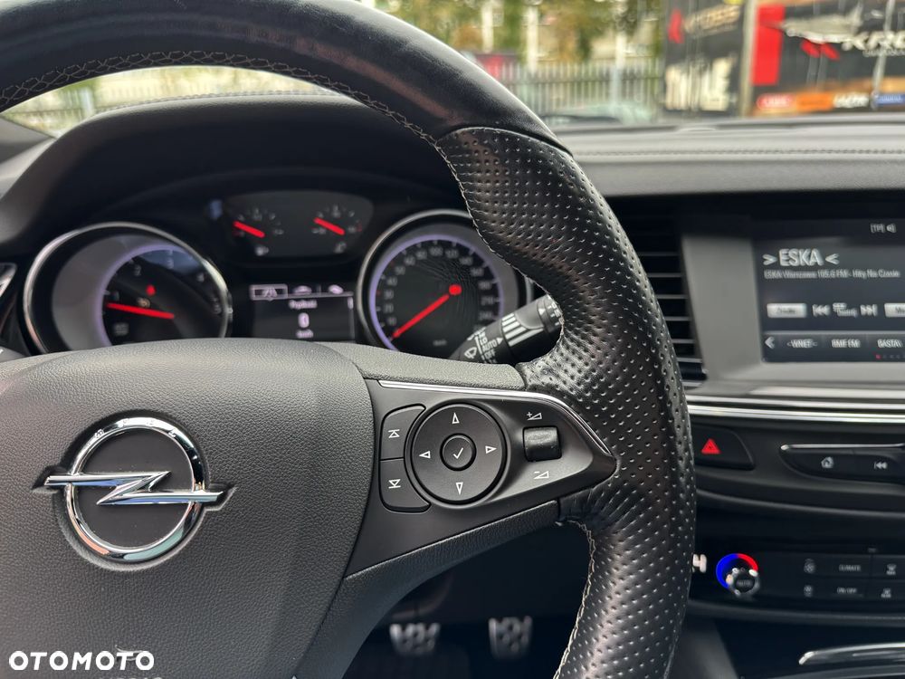Opel Insignia 2.0 CDTI Innovation S&S - 10