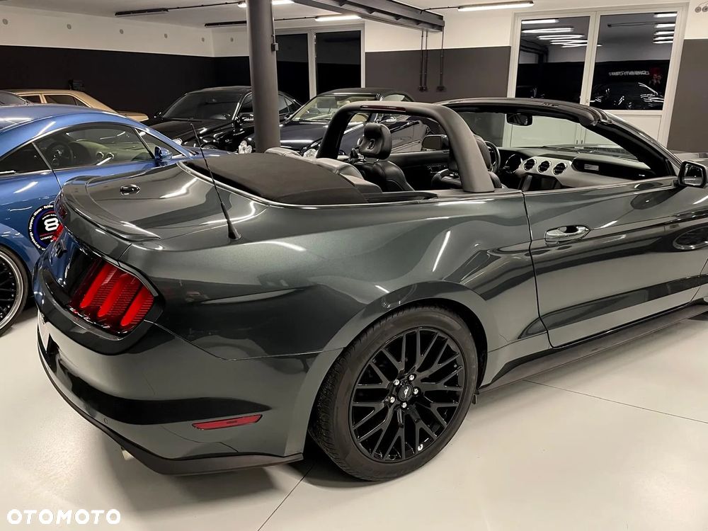 Ford Mustang Cabrio 5.0 Ti-VCT V8 GT - 8