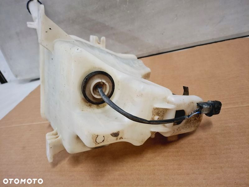 KIA SORENTO II 2 LIFT 2.0 CRDI ZBIORNICZEK PŁYNU DO SPRYSKIWACZY - 8